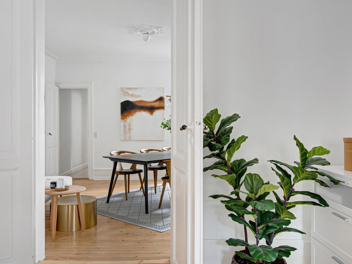 Sanders Stage - Chic Three-Bedroom Apartment Near Nyhavn Kopenhagen Exterior foto
